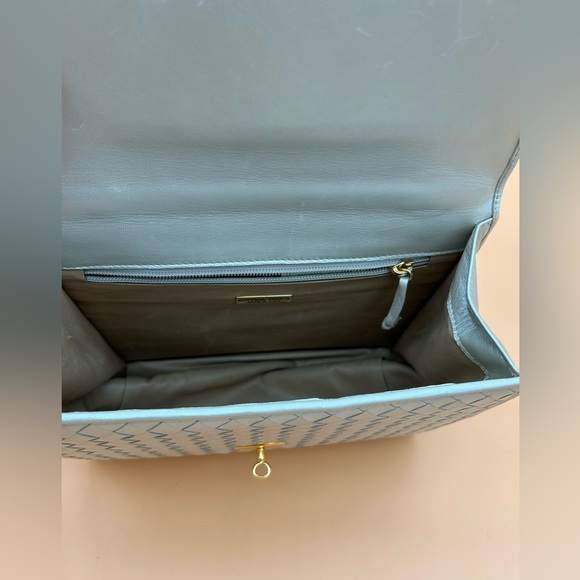 Vintage Bottega Venetta - Picture 5 of 16